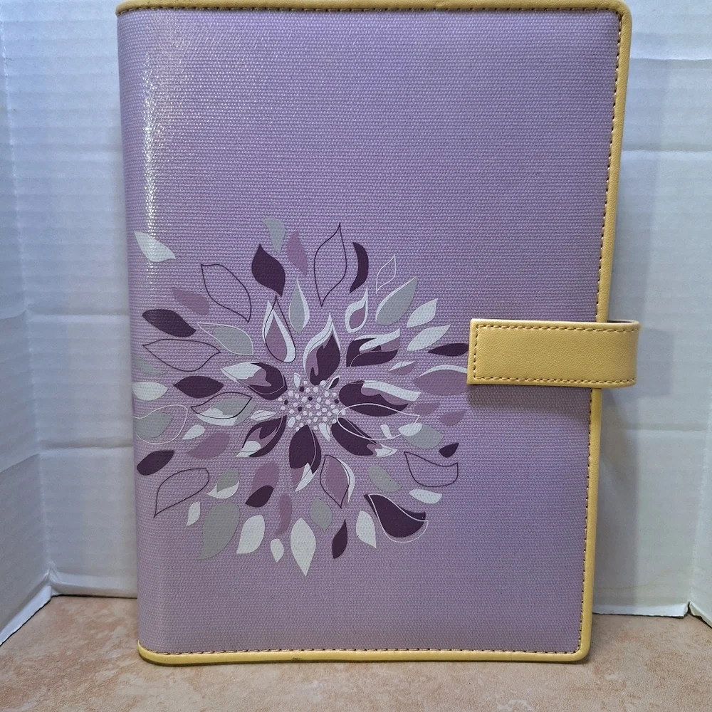 Franklin Covey 365 Purple Floral Organizer Cover Snap Front 7x9 Pockets CC Slots